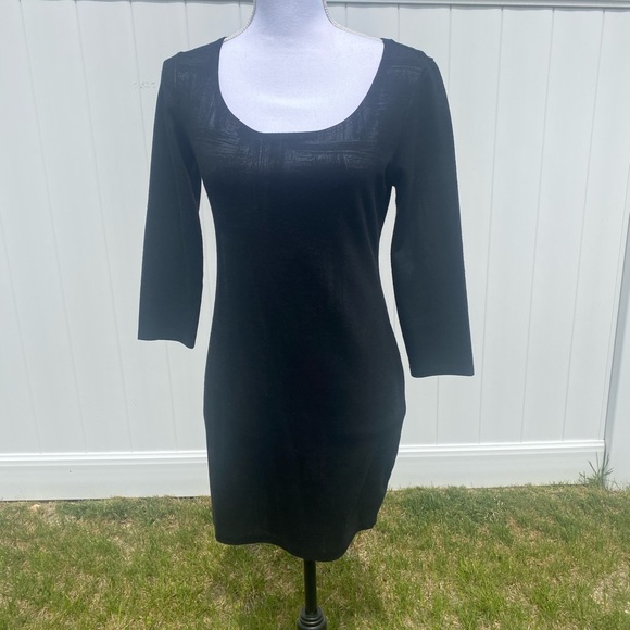 Forever 21 Dresses & Skirts - Black and silver mini dress